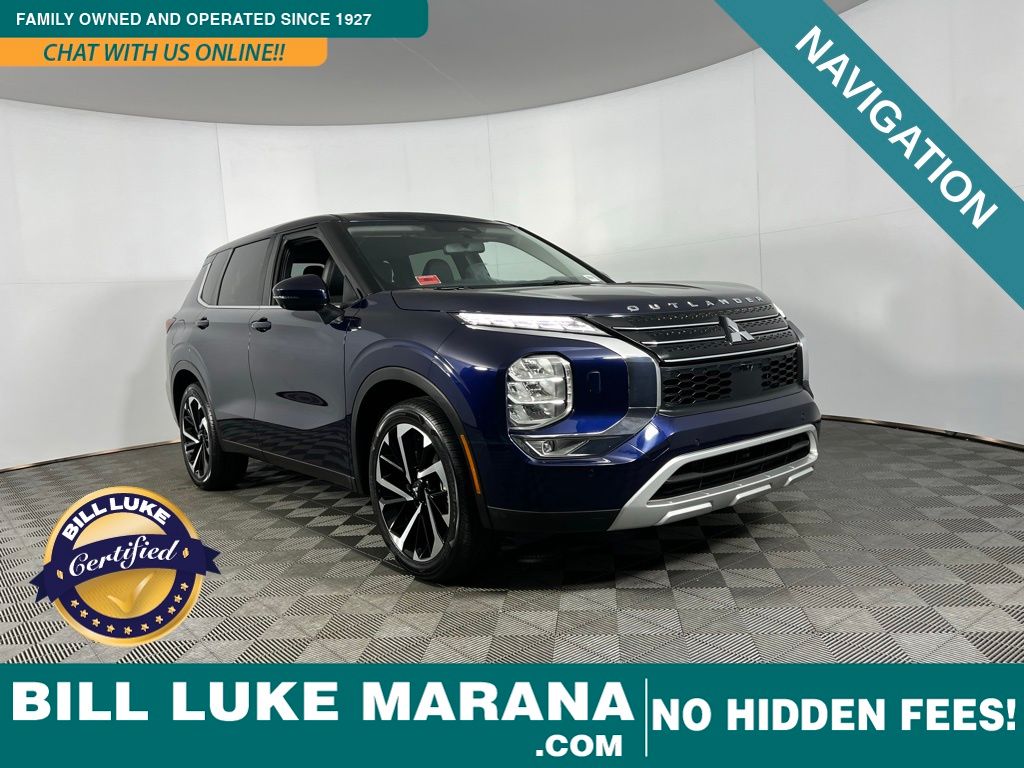 2024 Mitsubishi Outlander SE's photo