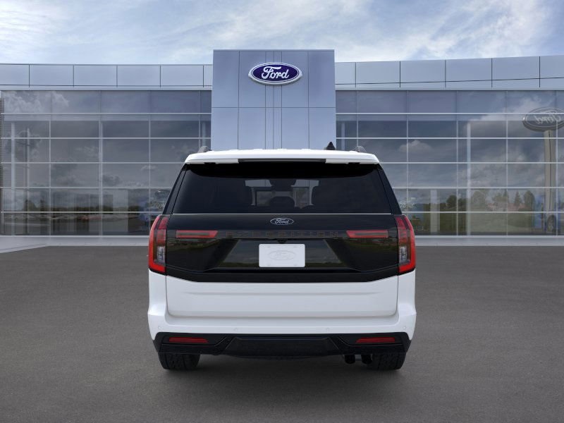 2025 Ford Expedition photo 4