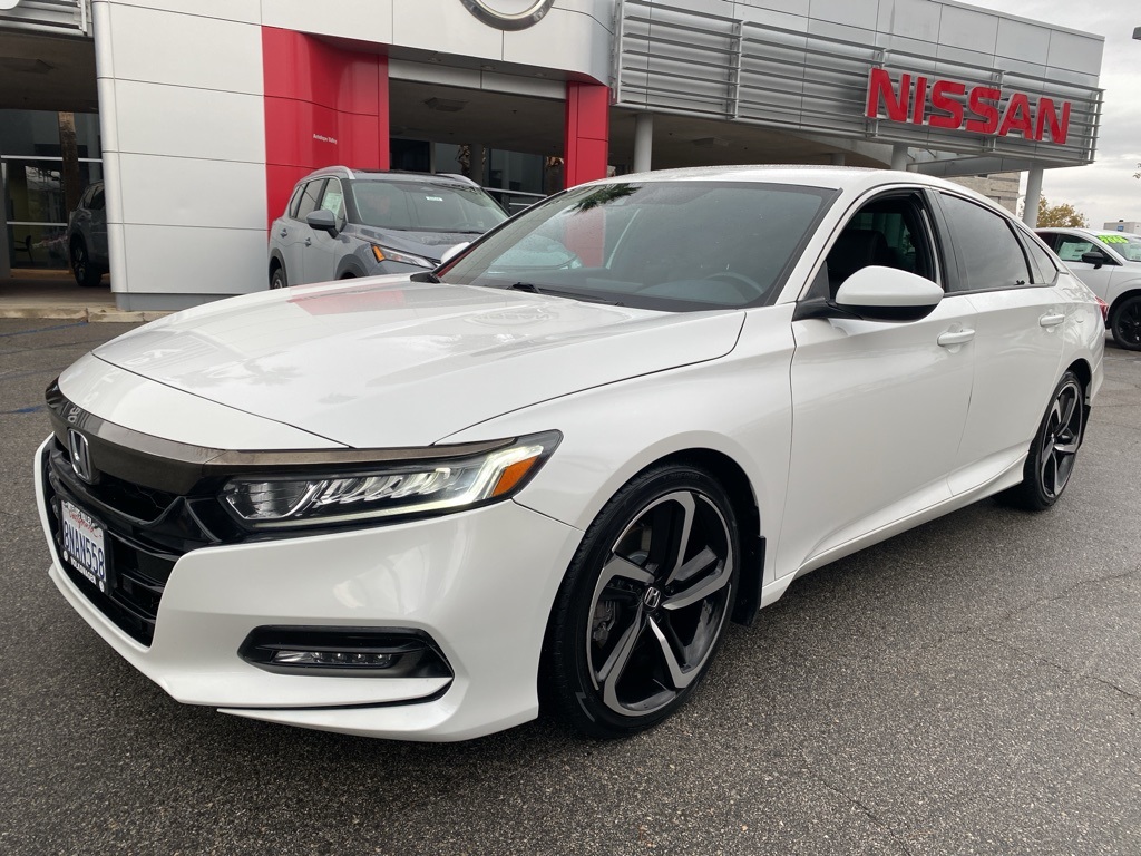 2018 Honda Accord Sport photo 3