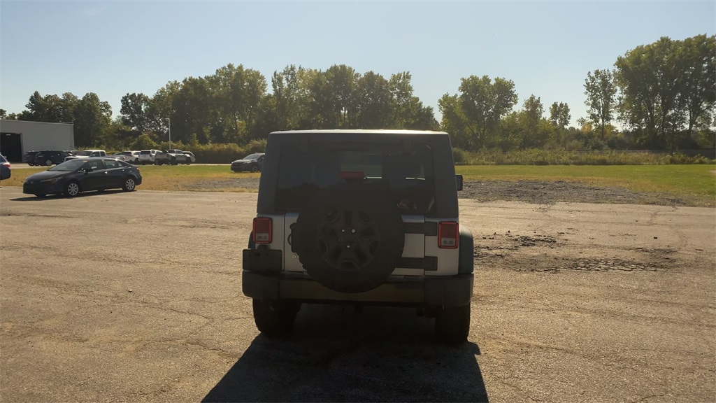 2014 Jeep Wrangler Willys Wheeler photo 6