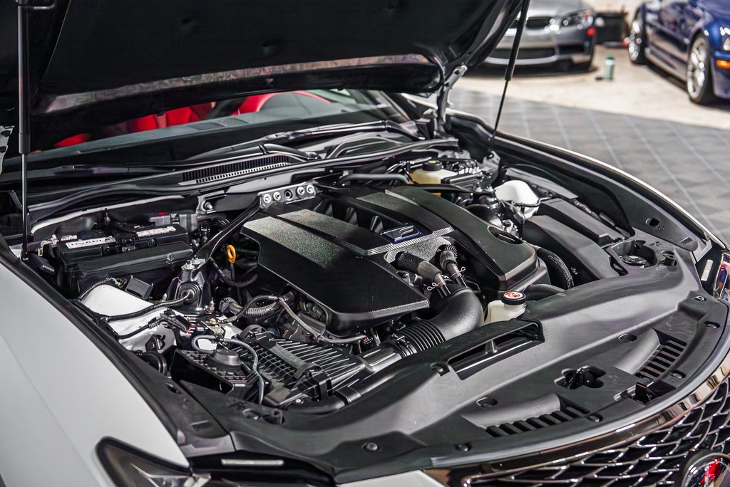 2020 Lexus RC F photo 18