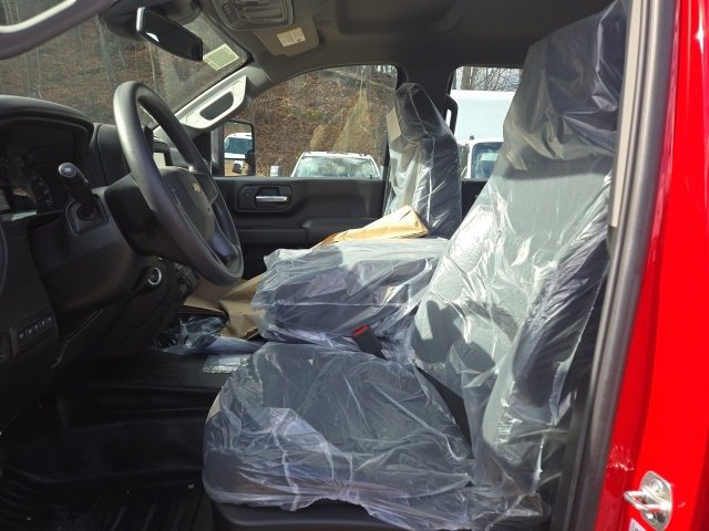 2025 Chevrolet Silverado 3500HD Work Truck photo 3