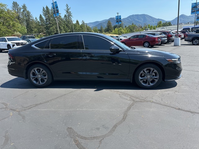 2023 Honda Accord EX photo 2