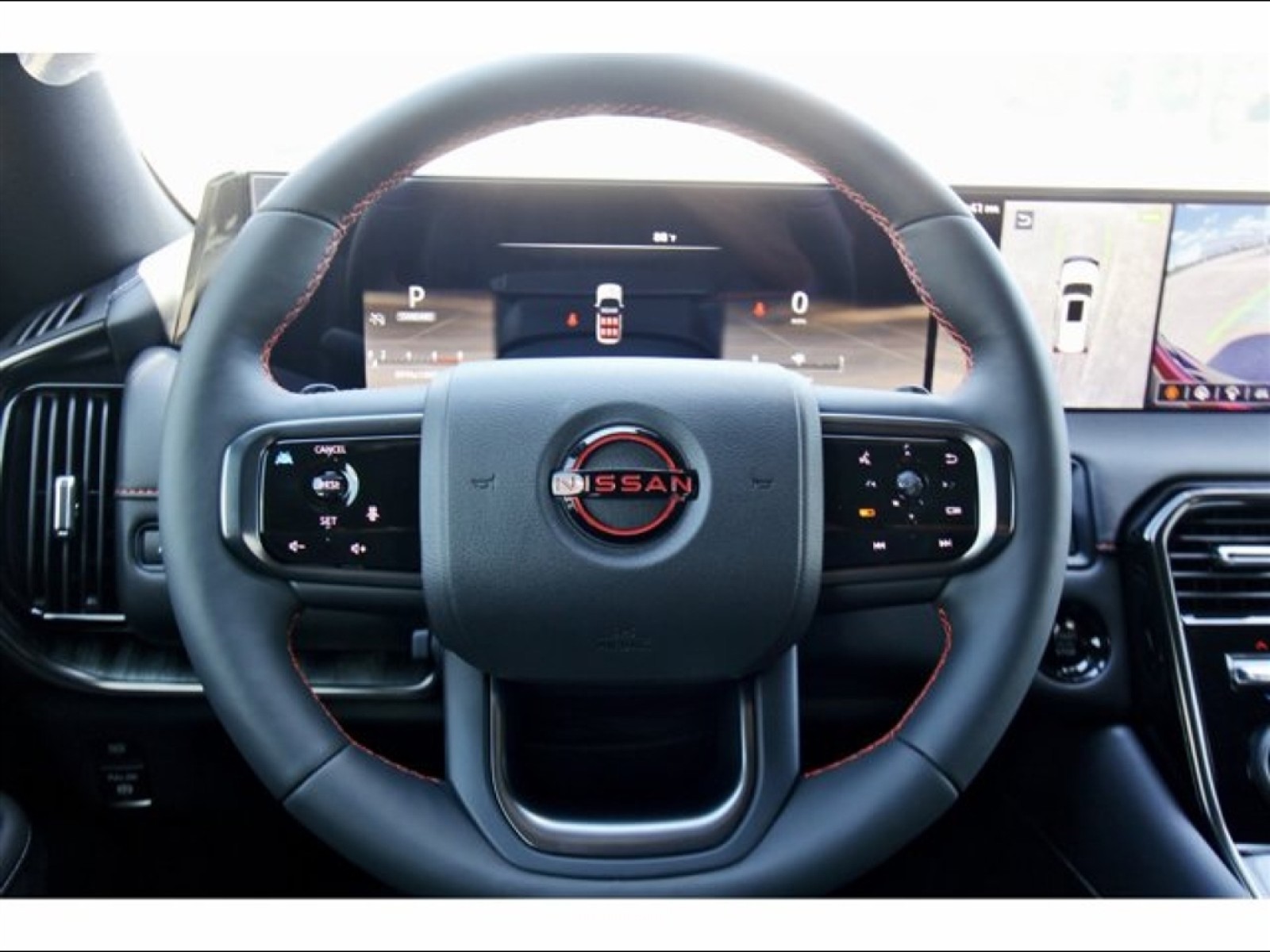 2025 Nissan Armada PRO-4X® - 9