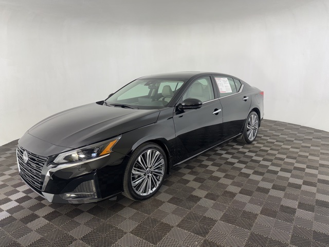 2024 Nissan Altima 2.5 SL photo 3