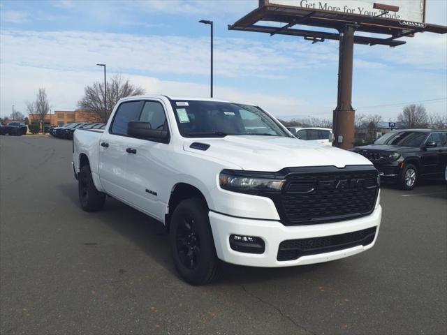 2025 Ram 1500 Tradesman photo 3