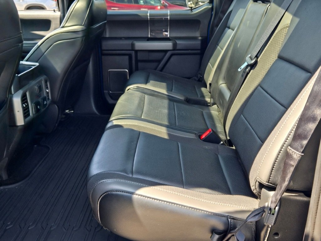 2019 Ford F-150 Raptor photo 17