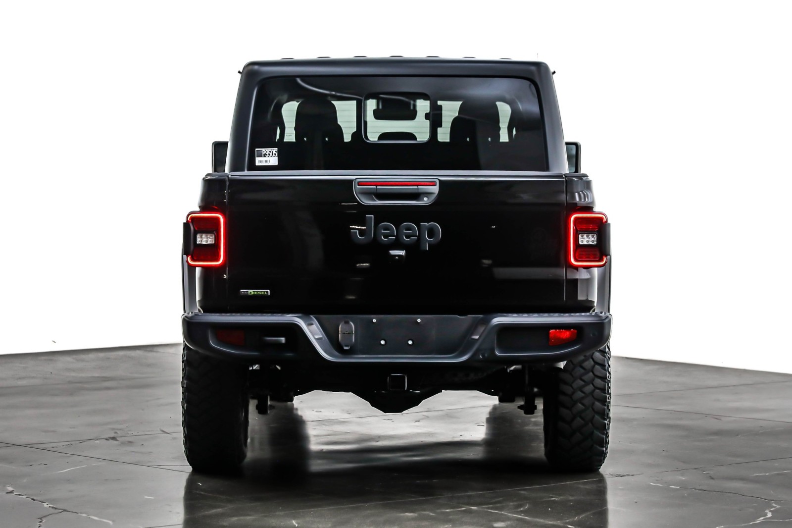 2021 Jeep Gladiator Willys photo 3