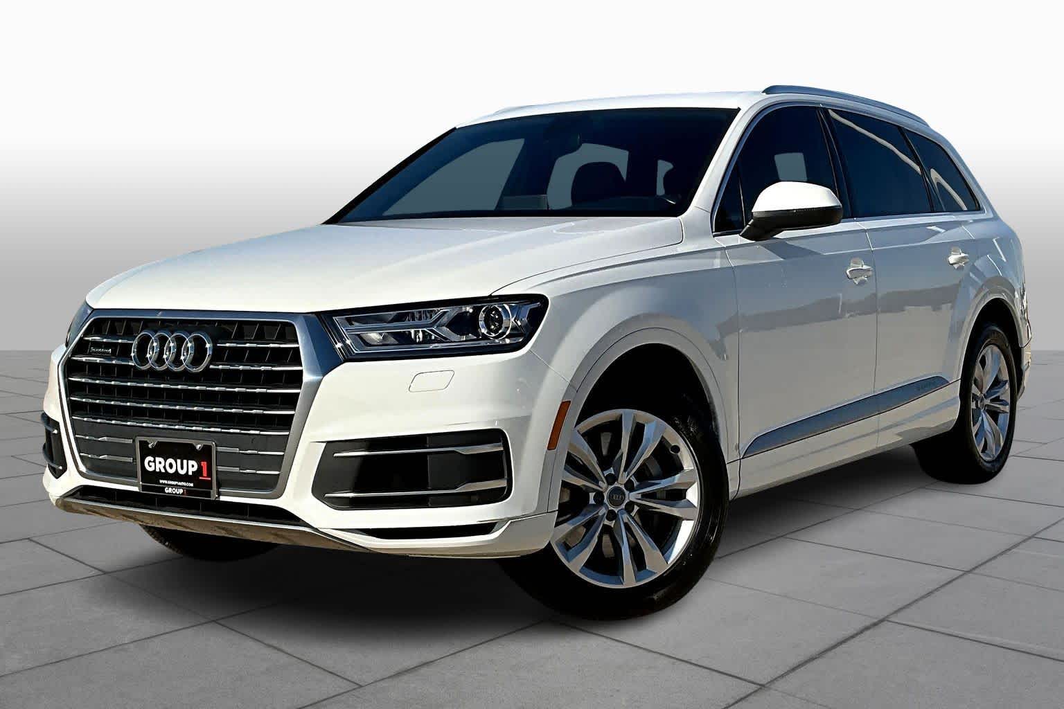 2017 Audi Q7 Premium Plus's photo