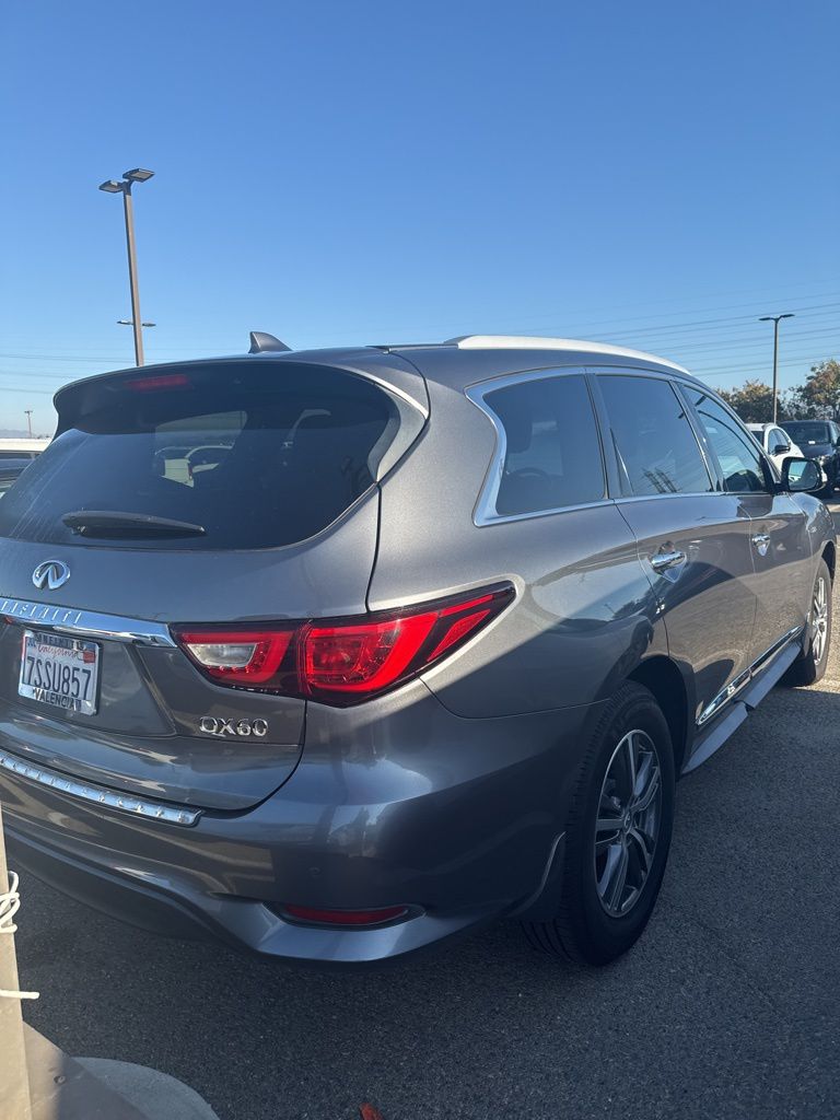 2016 Infiniti QX60 Base photo 4