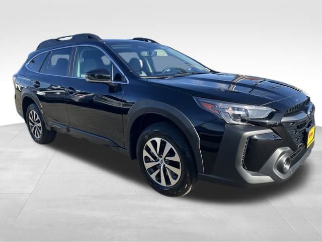 2025 Subaru Outback Premium's photo