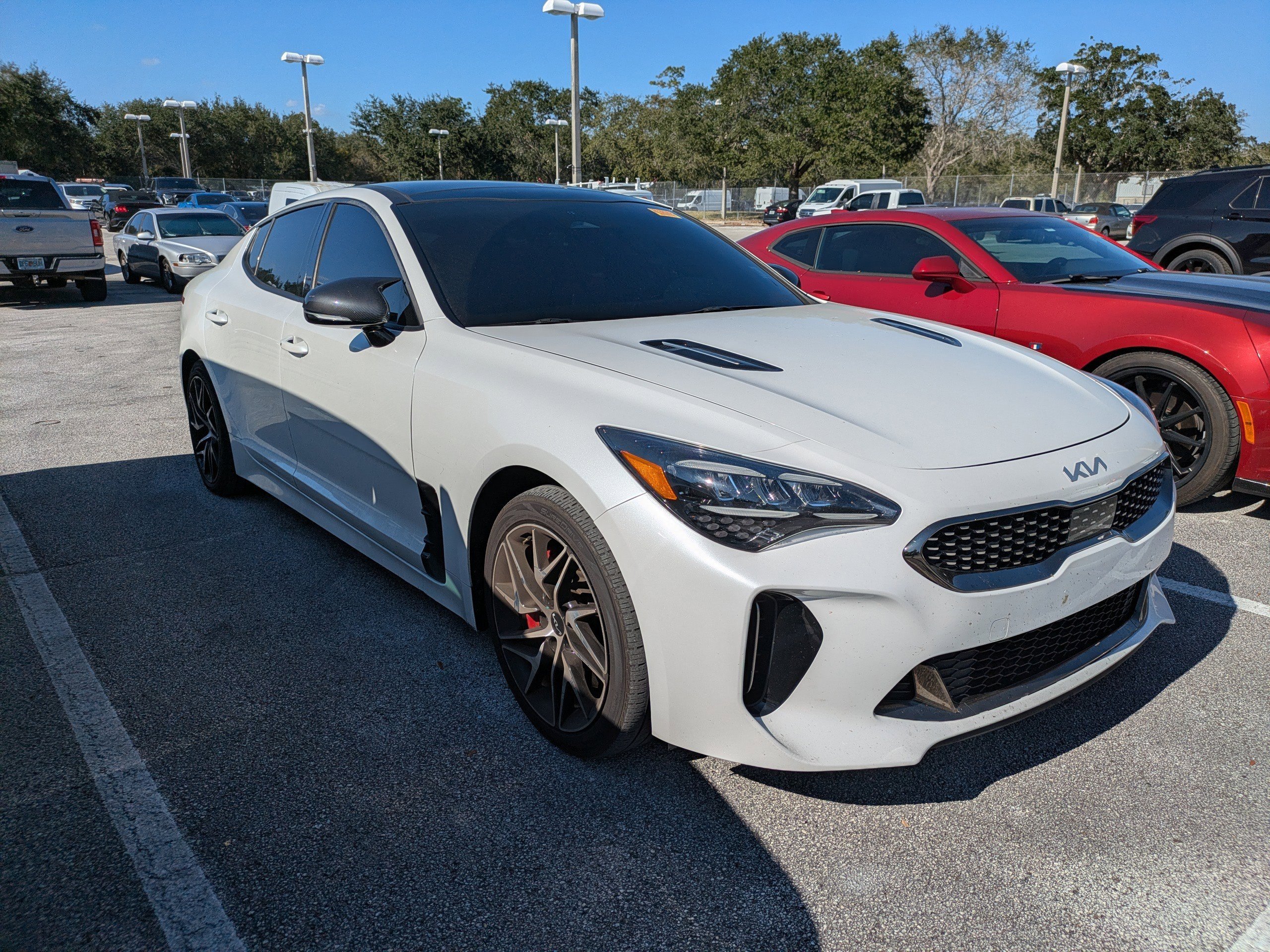 2023 Kia Stinger GT-Line's photo