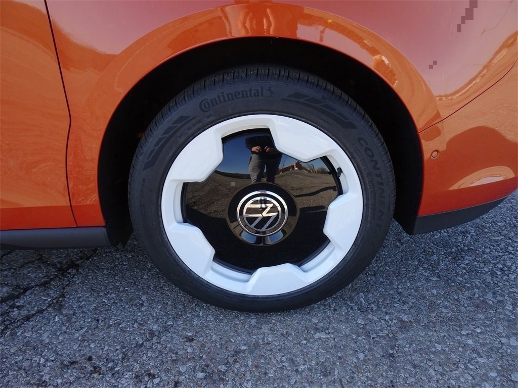 2025 Volkswagen ID. Buzz photo 3
