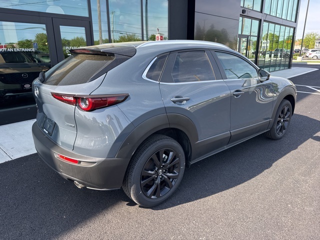 2024 Mazda CX-30 2.5 S Carbon photo 2