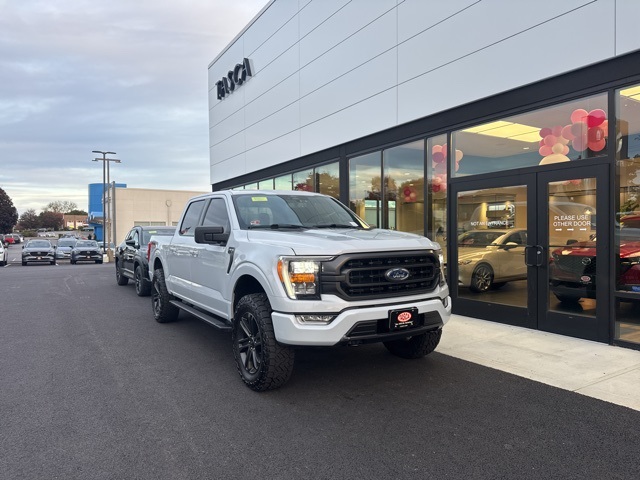 2022 Ford F-150 XLT's photo