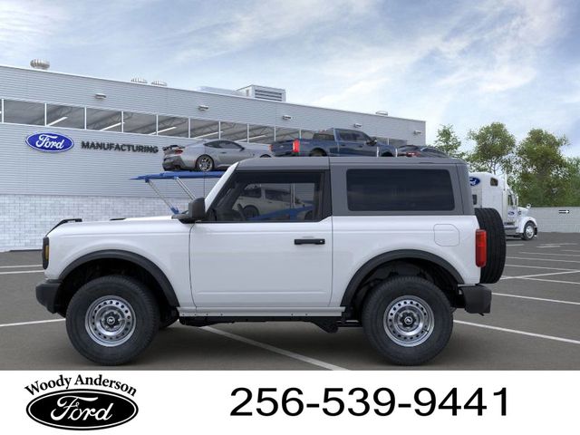 2025 Ford Bronco Base photo 3