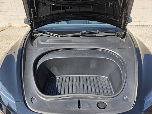 2024 Tesla Model 3 photo 23