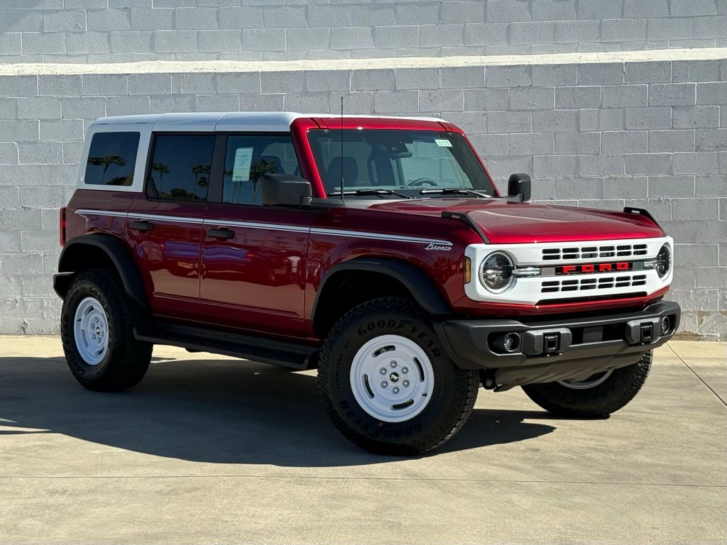 2025 Ford Bronco 4-Door Heritage Editon's photo