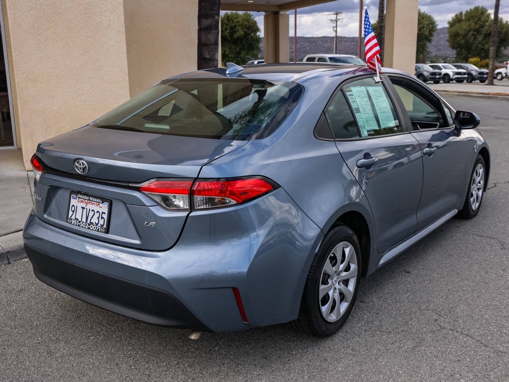 2024 Toyota Corolla LE photo 3