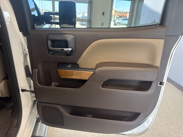 2018 Chevrolet Silverado 3500HD LTZ photo 41