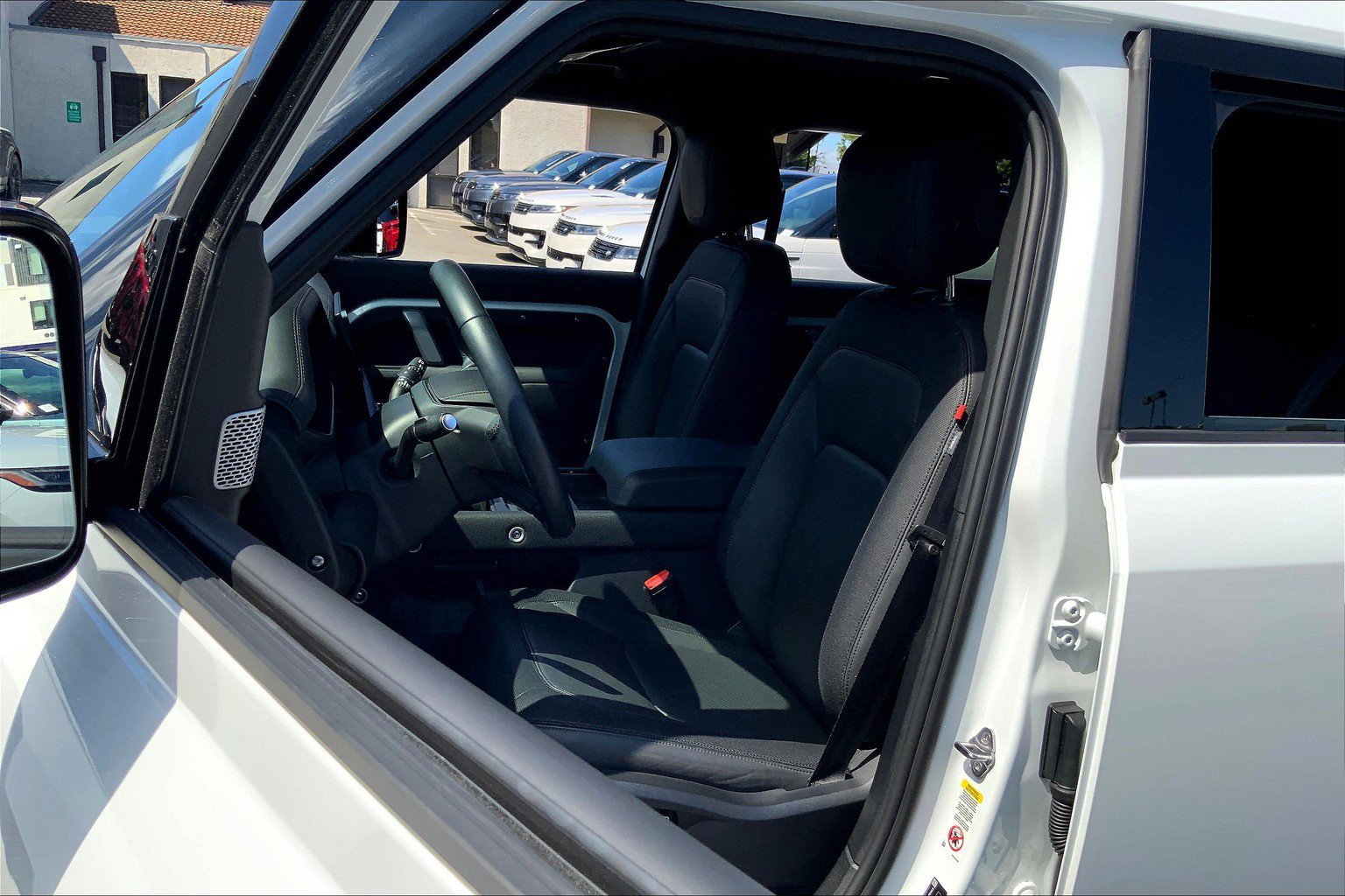 2024 Land Rover Defender Outbound photo 21