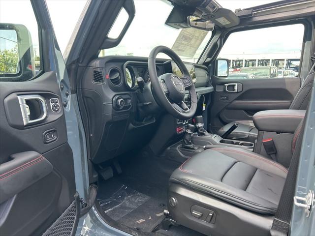 2025 Jeep Wrangler Rubicon photo 9