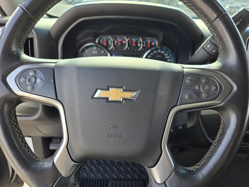 2018 Chevrolet Silverado 1500 LT photo 19
