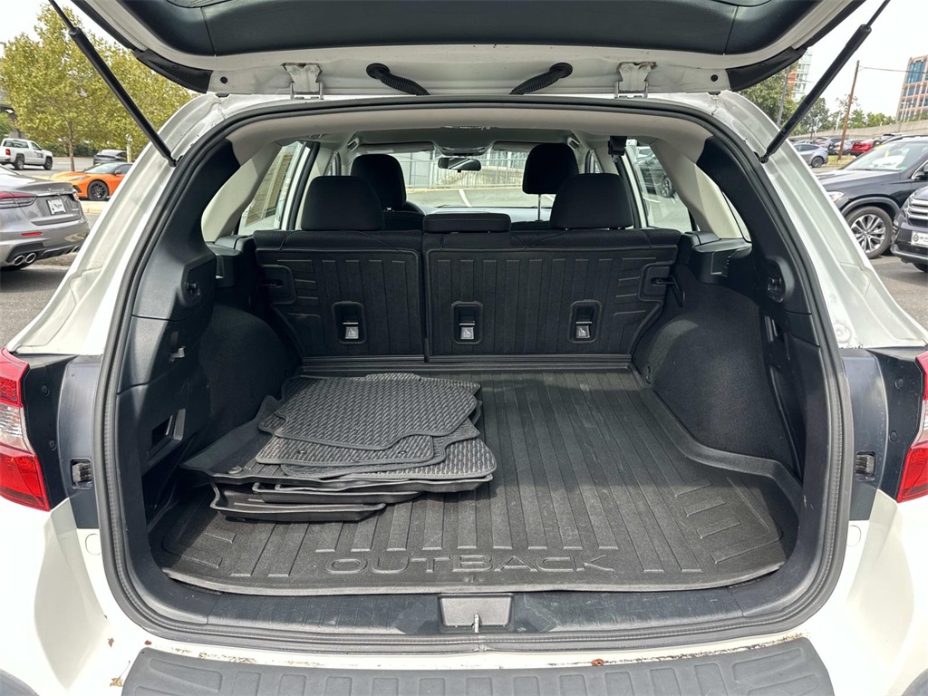 2018 Subaru Outback 2.5i photo 17