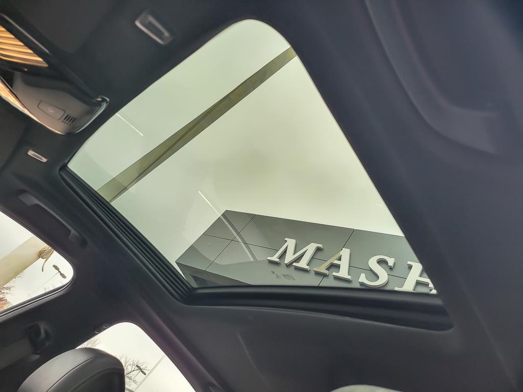 2019 BMW 530I - Image 9