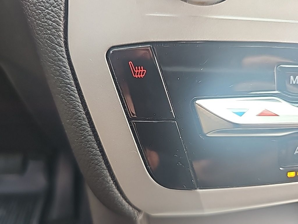 2023 Ford Explorer XLT photo 29