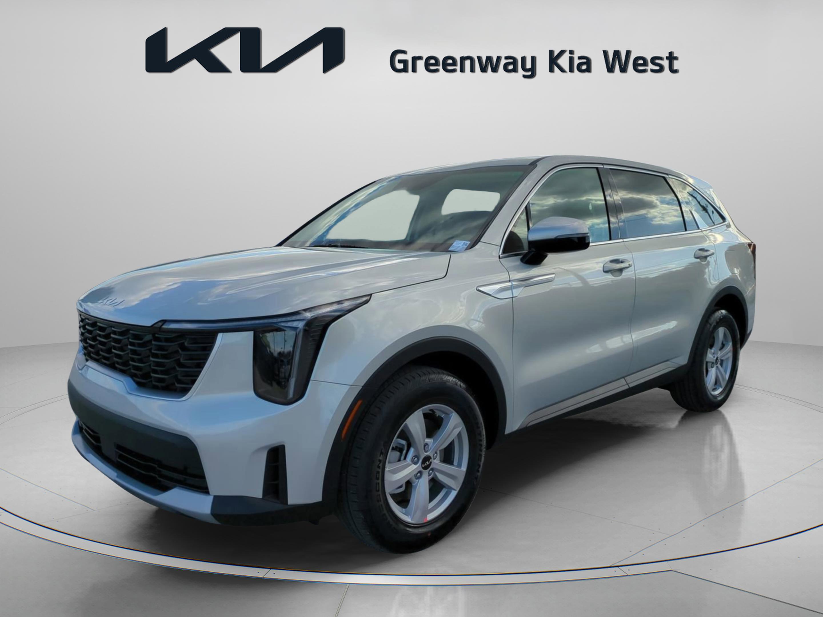 2026 Kia Sorento LX photo 3