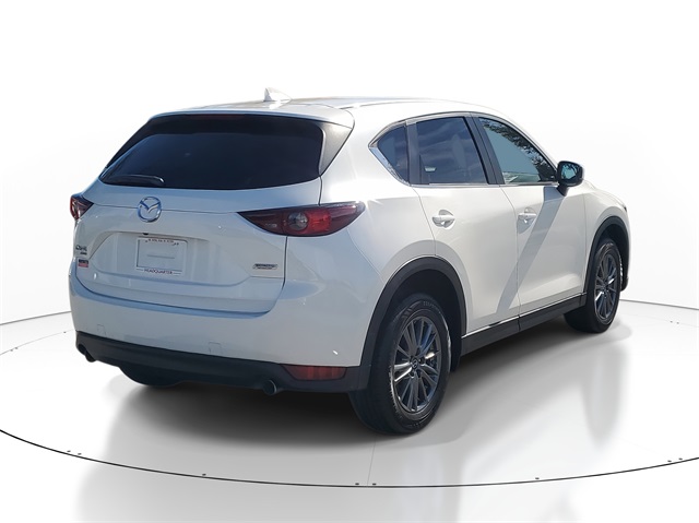 2017 Mazda CX-5 Touring photo 4