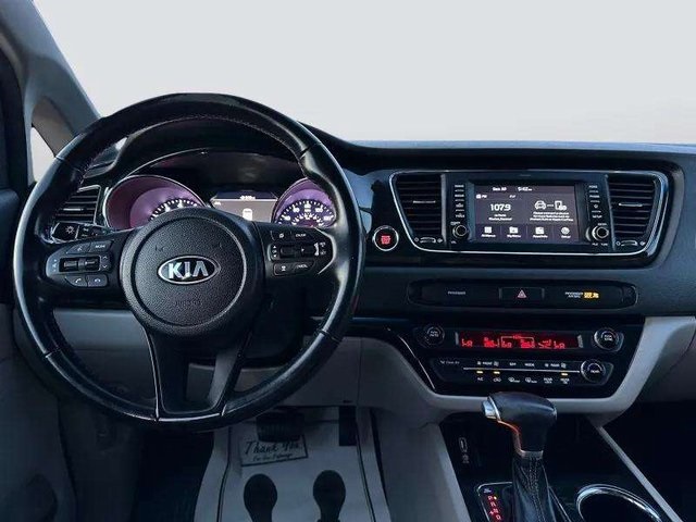 2020 Kia Sedona SX photo 10