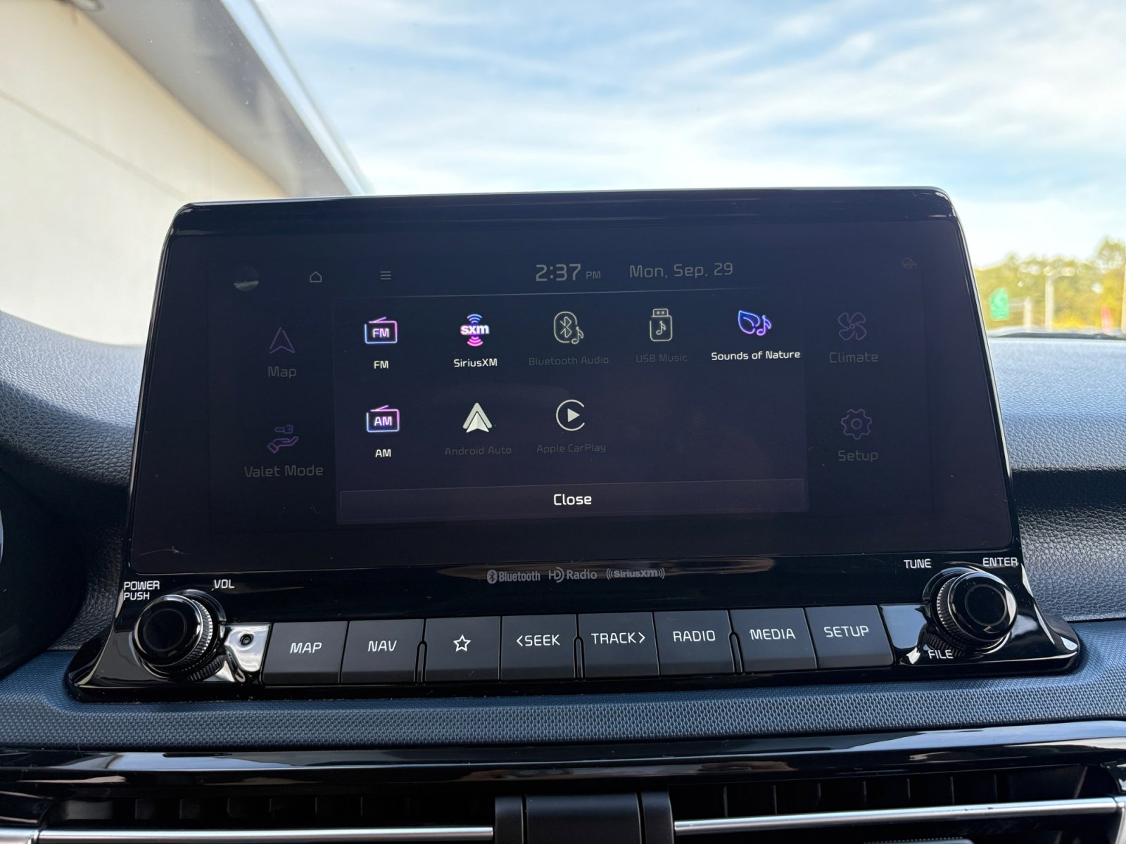 2023 Kia Seltos S photo 17