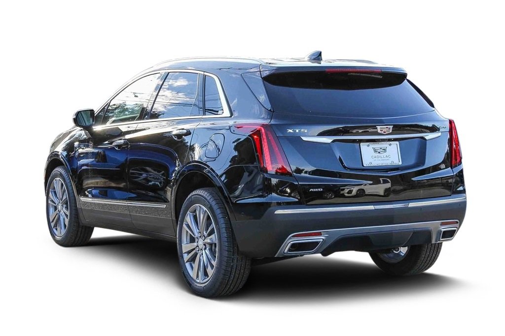 2026 Cadillac XT5 Premium Luxury photo 4