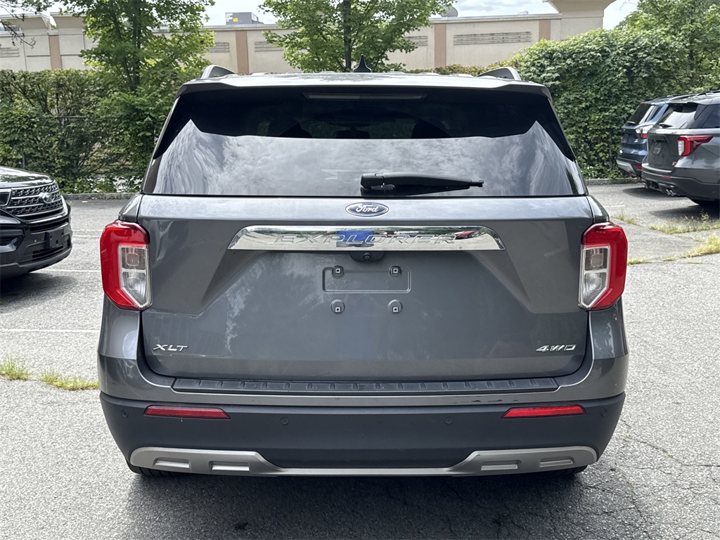 2022 Ford Explorer XLT photo 4