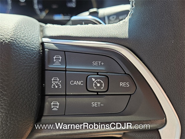 2025 Jeep Grand Cherokee Limited photo 27