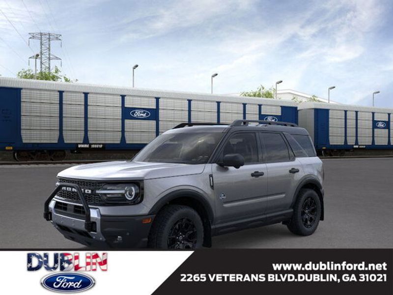 2025 Ford Bronco Sport Outer Banks's photo