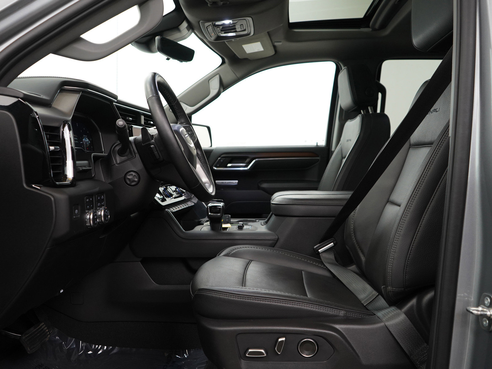 2024 Gmc Sierra 1500 Denali photo 17