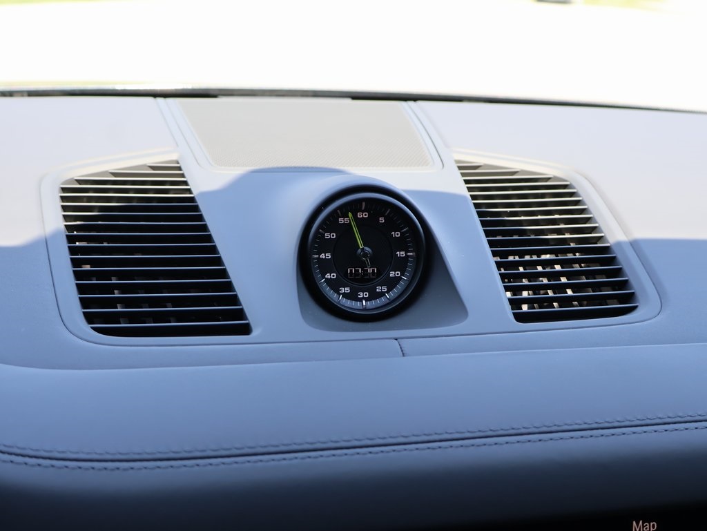 2023 Porsche Cayenne E-Hybrid photo 22