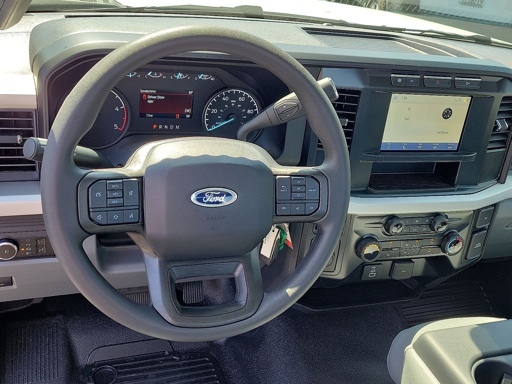 2024 Ford F-350 XL photo 7