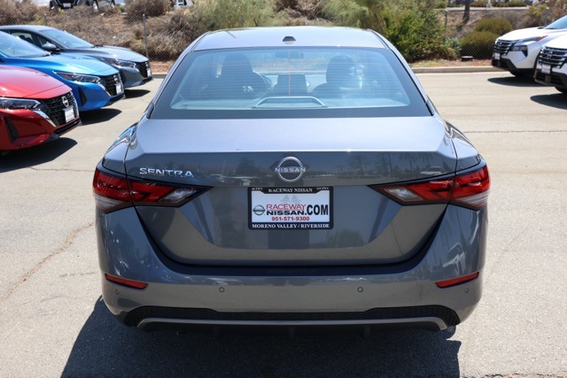 2025 Nissan Sentra SV photo 5