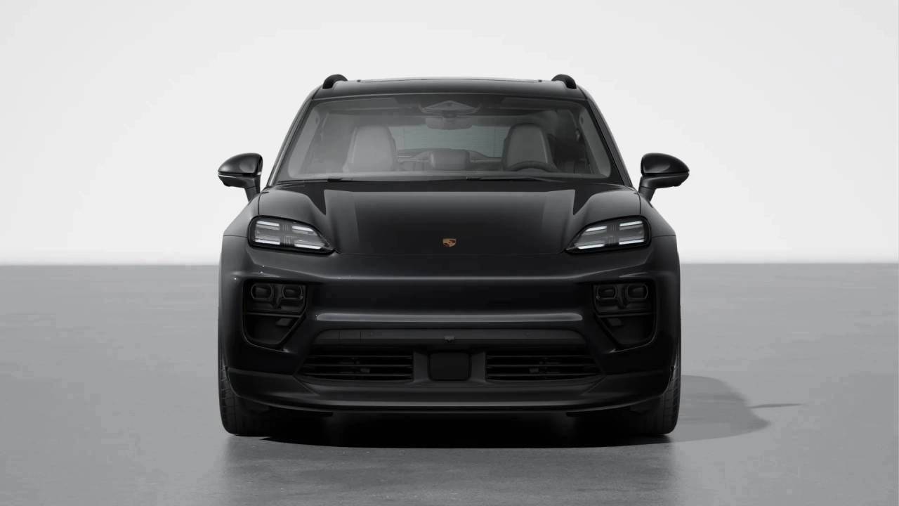 2025 Porsche Macan Electric photo 9
