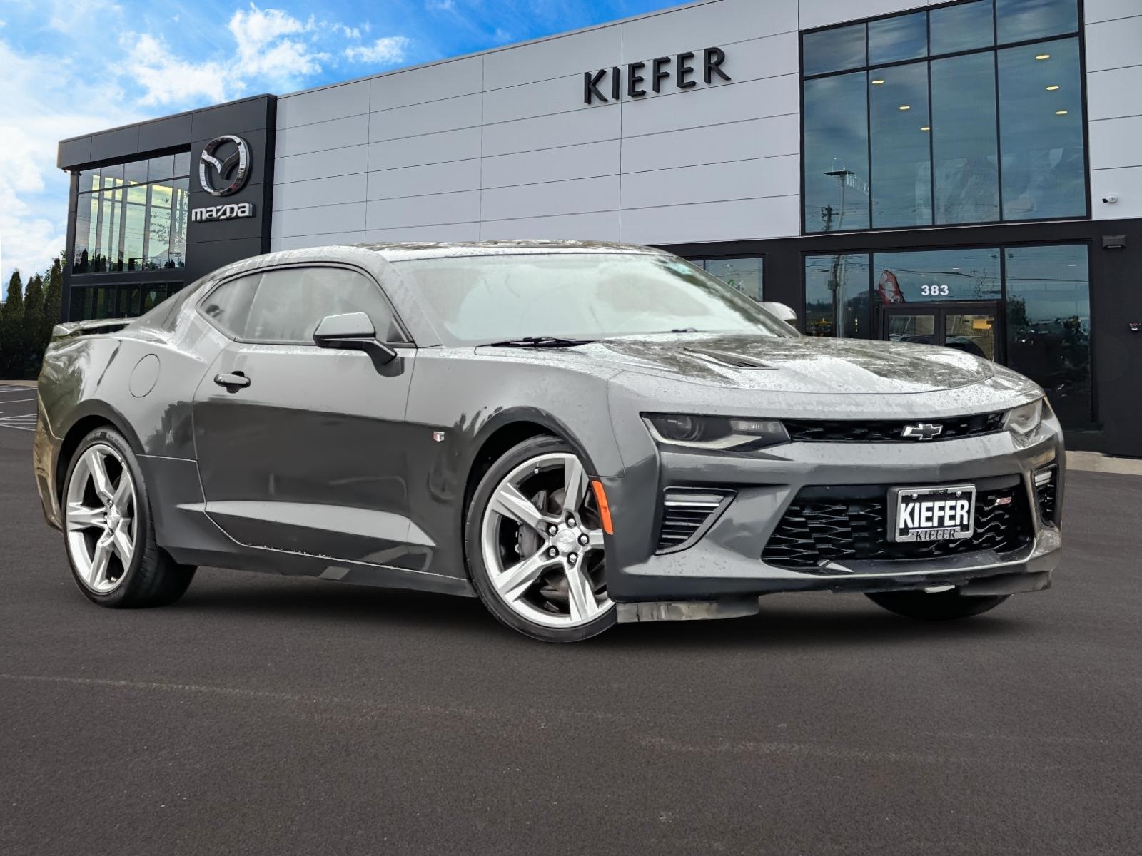 Pre-Owned 2018 Chevrolet Camaro SS 2D Coupe in Eugene #SM6001