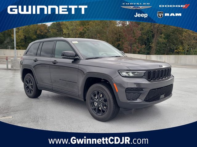 2025 Jeep Grand Cherokee Altitude's photo