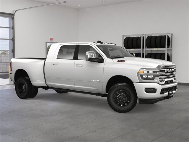 2025 Ram 3500 Laramie photo 5