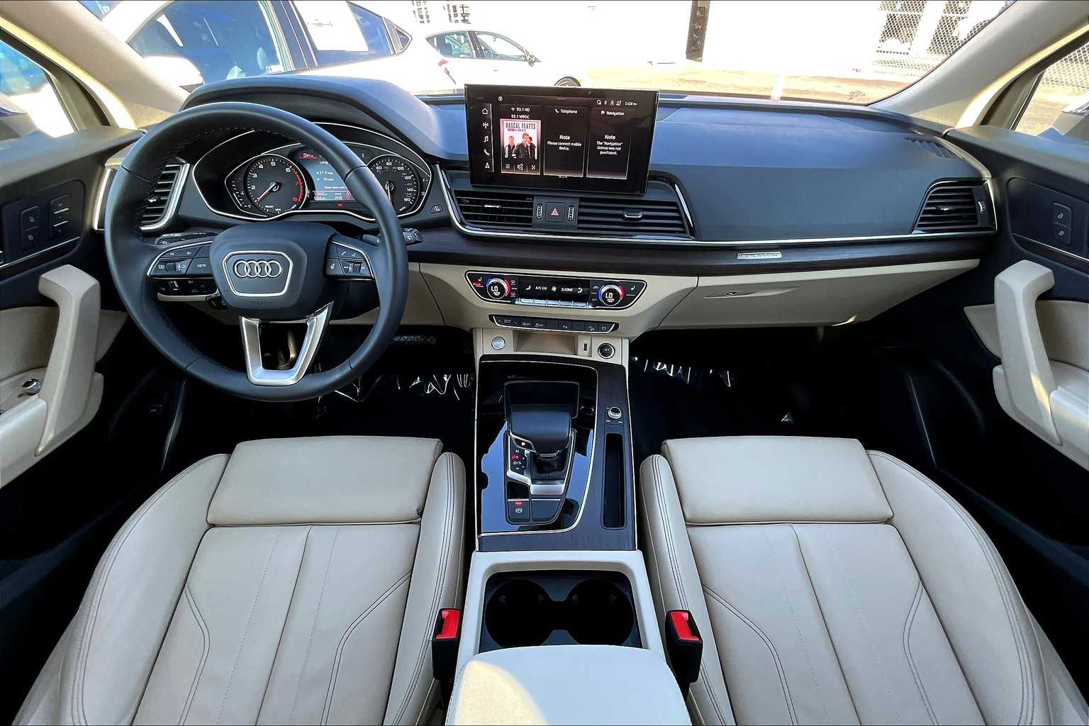 2024 Audi Q5 S line Premium photo 13