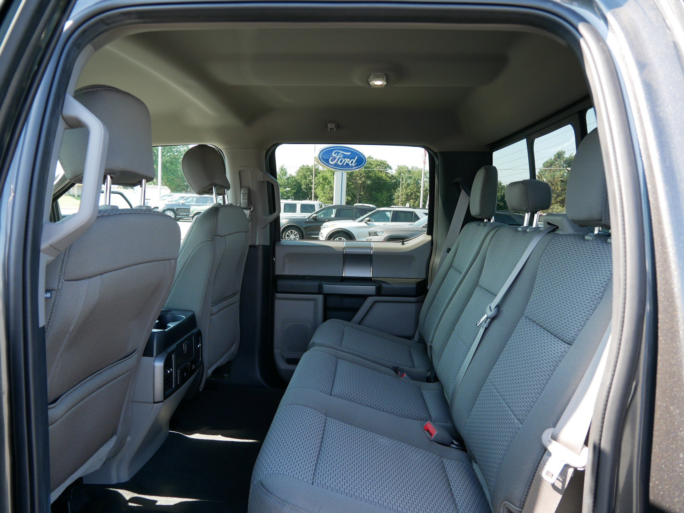 2020 Ford F-150 XLT photo 11