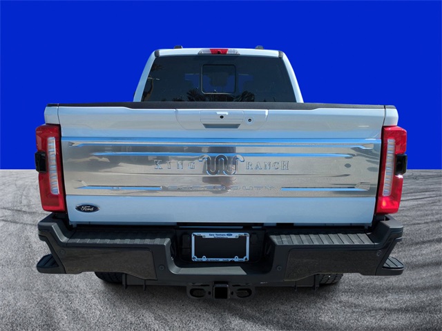 2025 Ford F-350 King Ranch photo 4