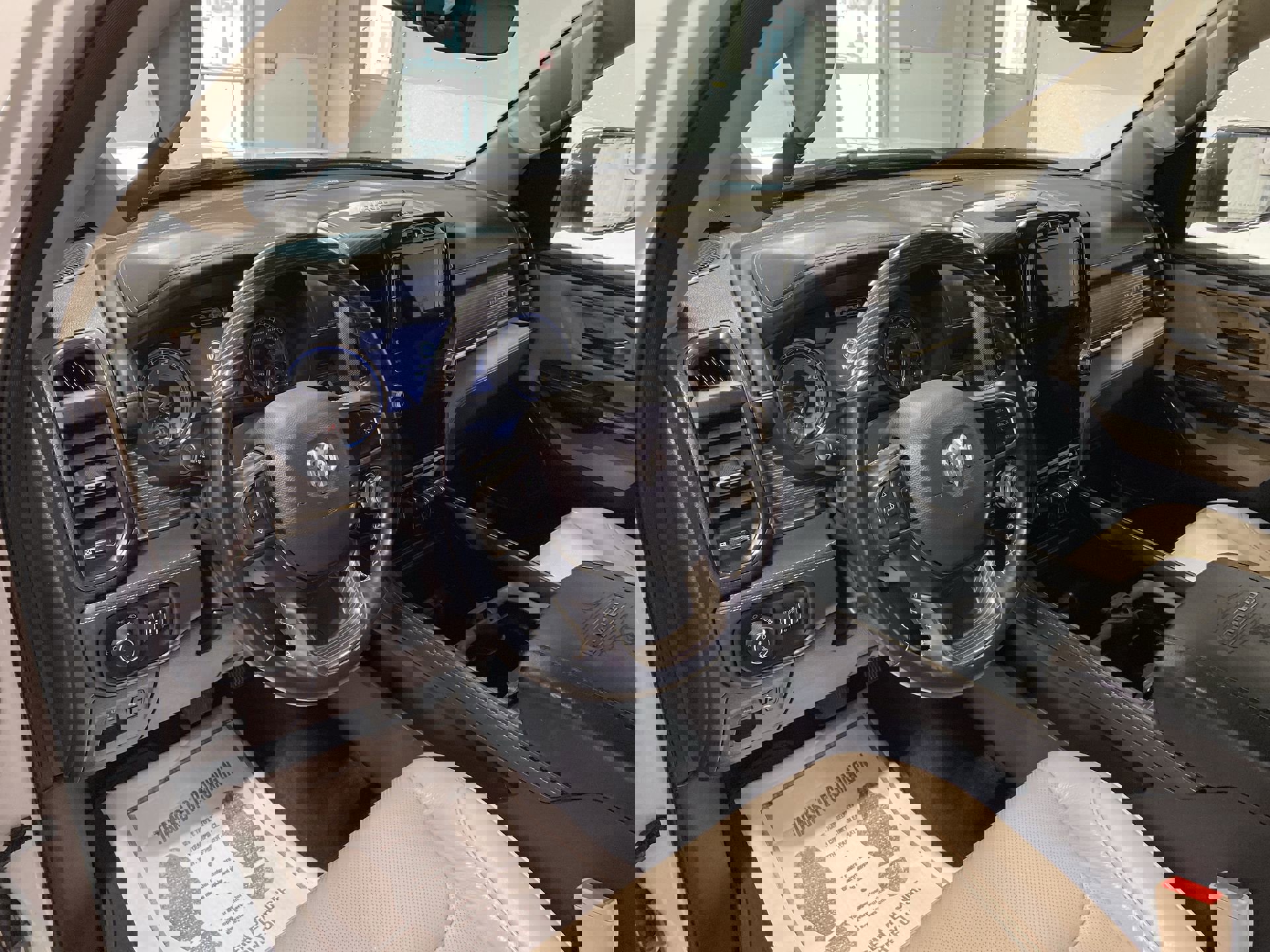 2021 Ram 1500 Limited photo 10